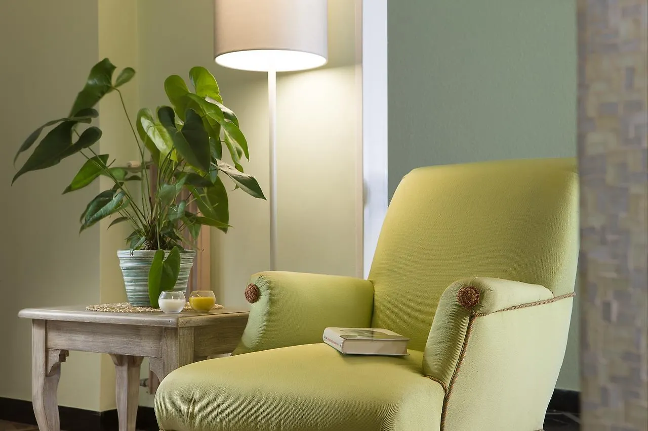 Albergo Teresa Laigueglia 0*,  Italia